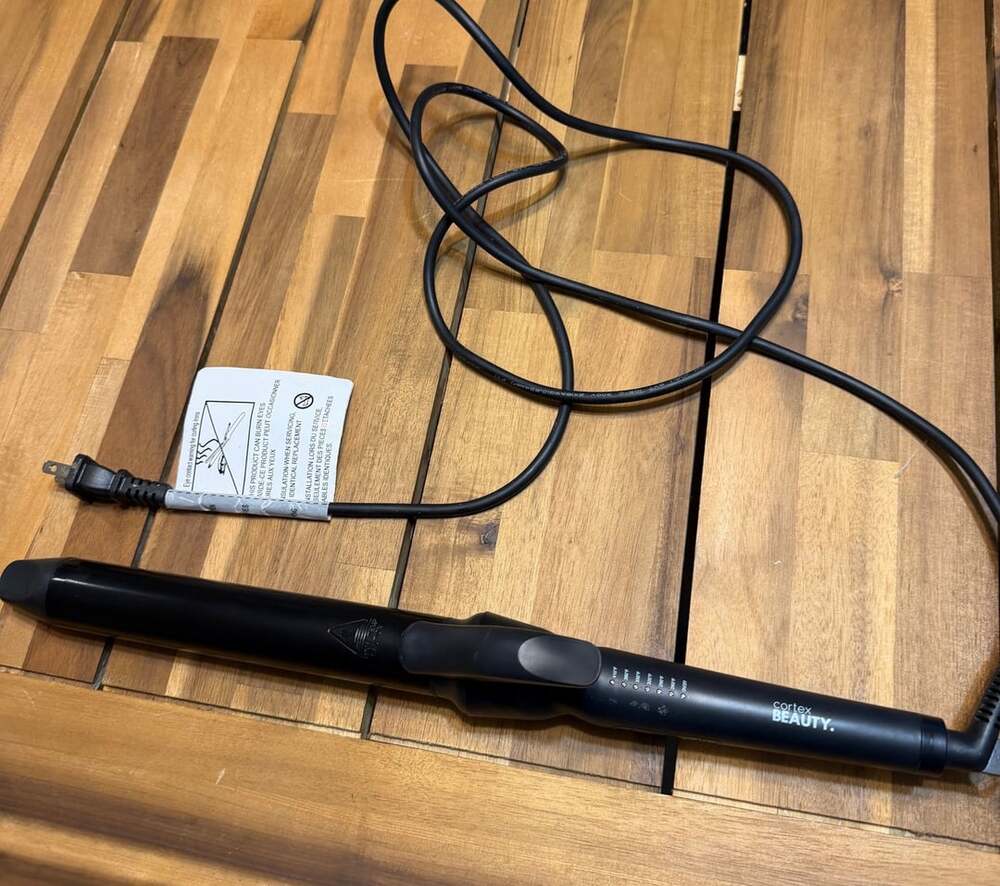 Cortex Beauty Curling Iron Black